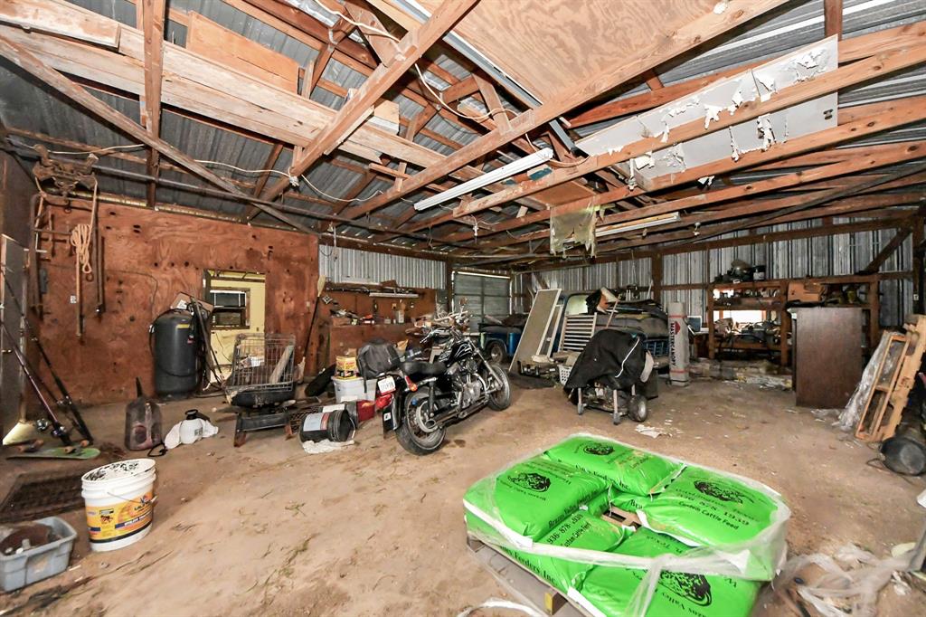 3810 Peters San Felipe Road, Sealy, Texas image 41