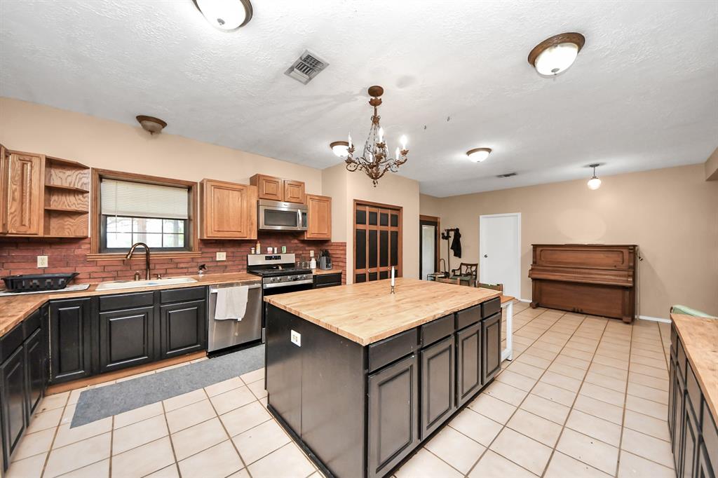 3810 Peters San Felipe Road, Sealy, Texas image 12