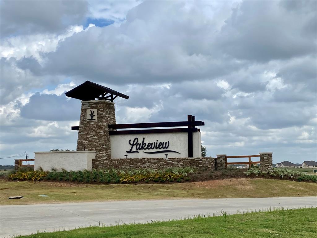 4037 Ranch Home Drive, Waller, Texas image 7