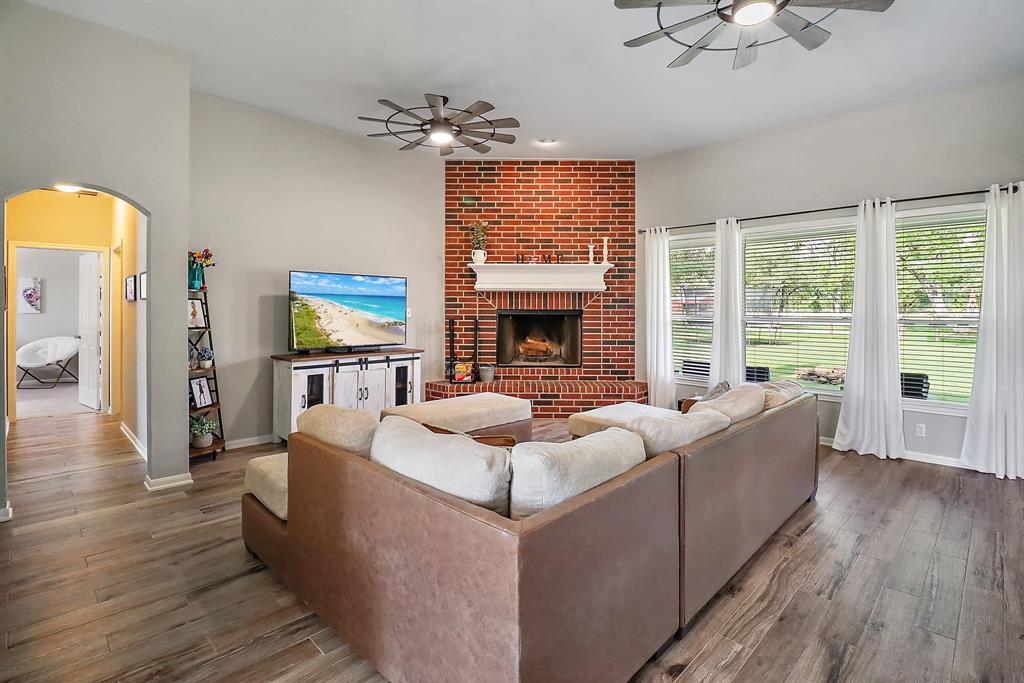 18300 Miller Wilson Road, Crosby, Texas image 6