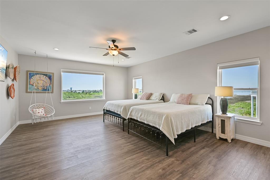 3914 Curlew Drive, Galveston, Texas image 27