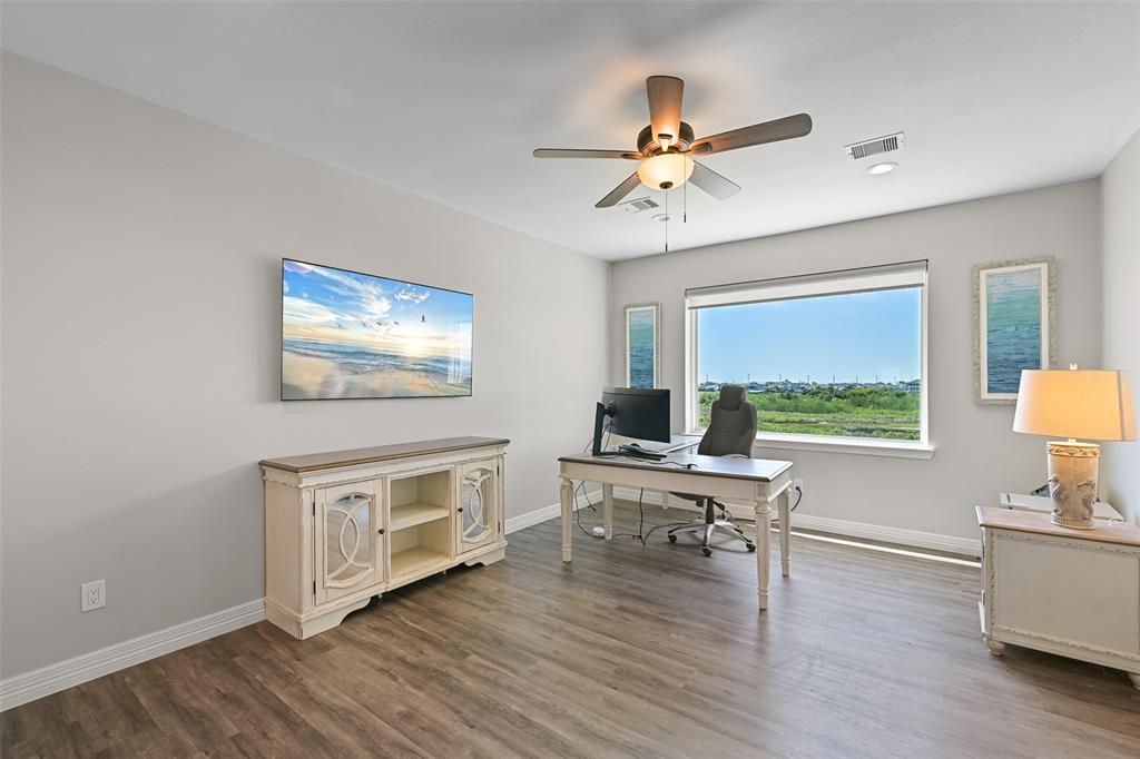 3914 Curlew Drive, Galveston, Texas image 25