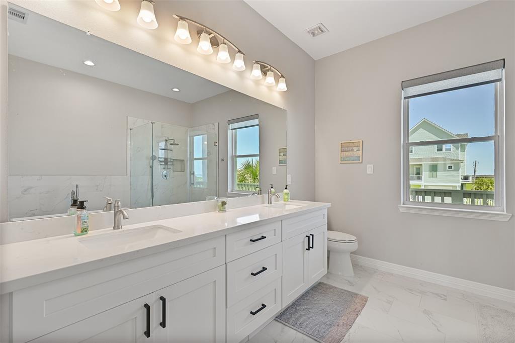 3914 Curlew Drive, Galveston, Texas image 23