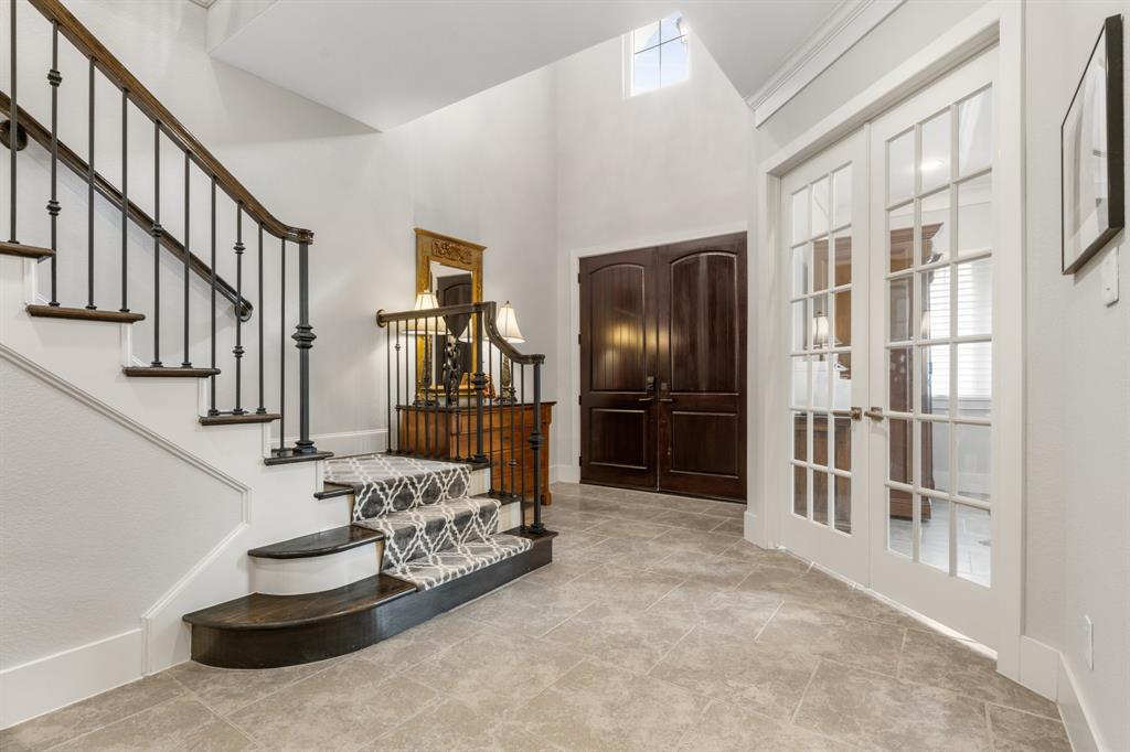6 Grand Vista Place