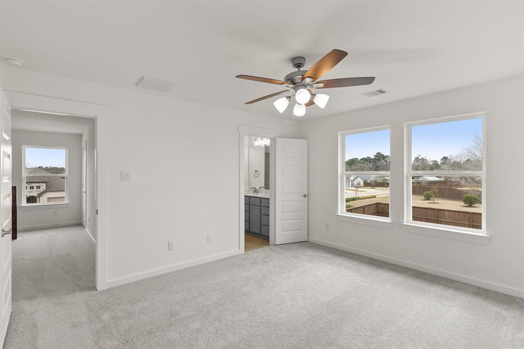 4254 Red Cedar Ring Lane, Pinehurst, Texas image 6