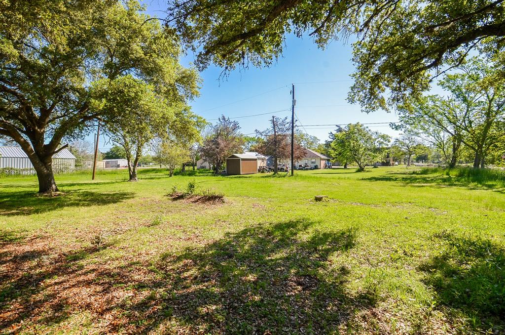 346 Ninth St, Hempstead, Texas image 33