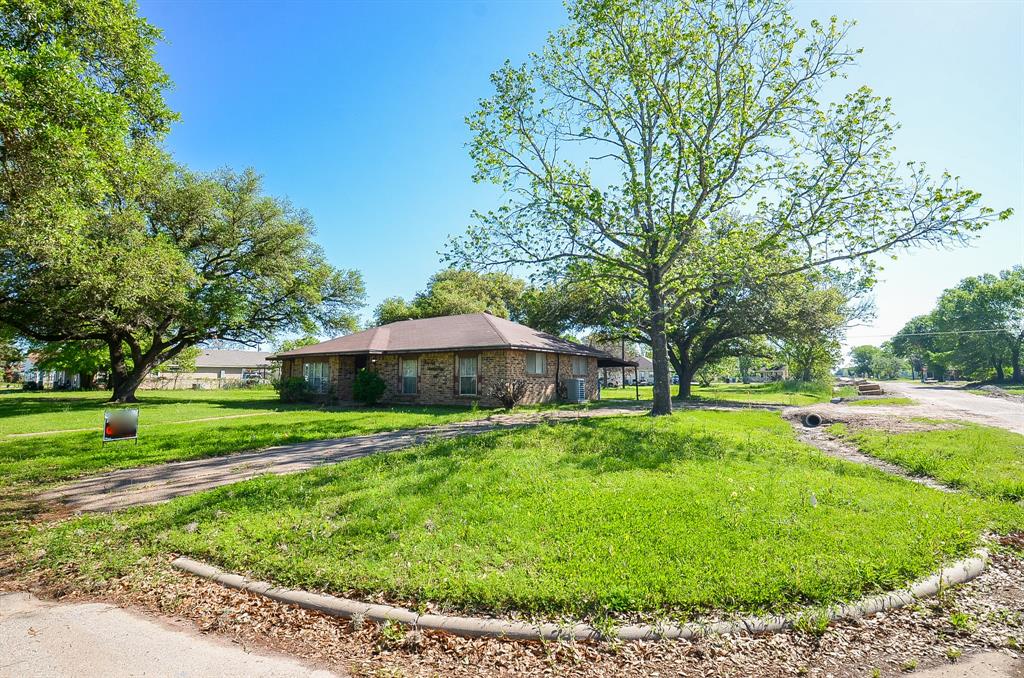 346 Ninth St, Hempstead, Texas image 5