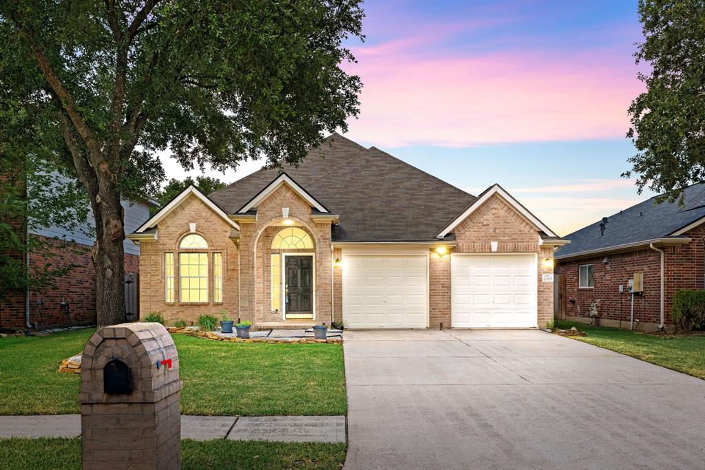 20535 Spring Bluff Lane, Spring, Texas image 1