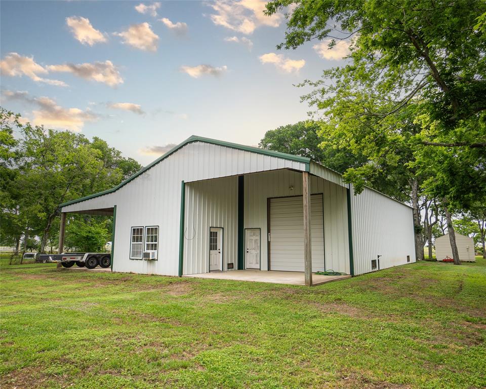 383 County Road 296, Sargent, Texas image 41