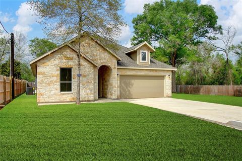 Single Family Residence in Hempstead TX 25088 Armagh Street.jpg