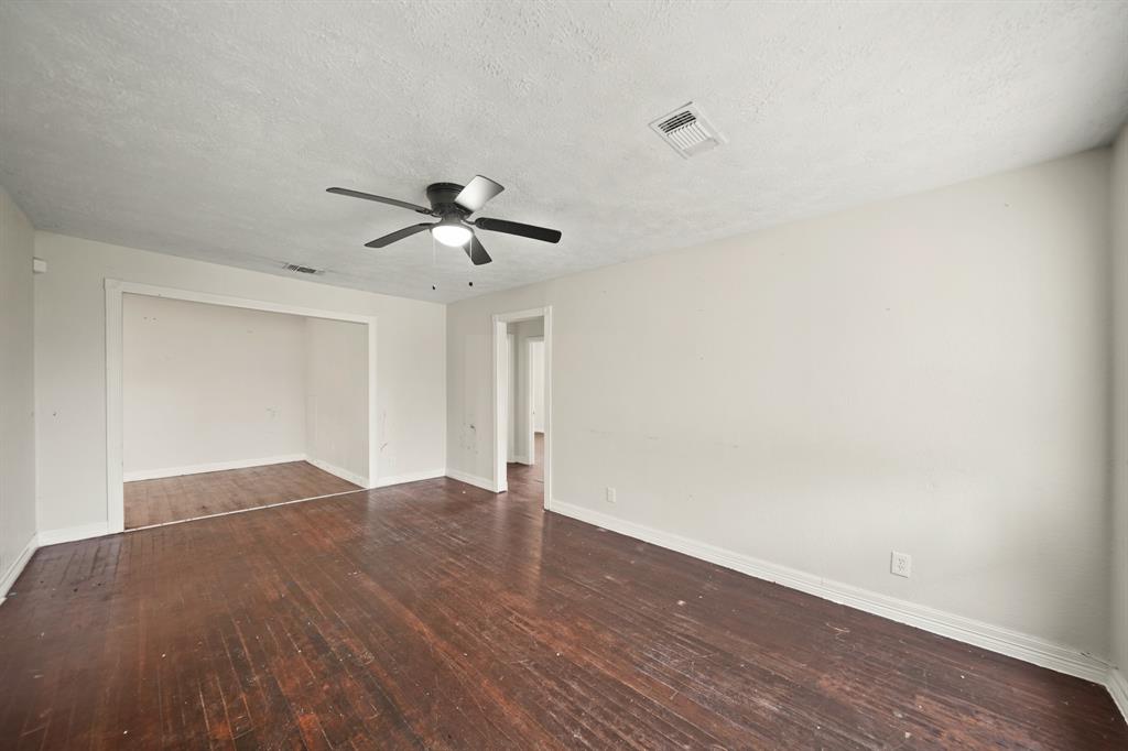 606 W 7th Street, Freeport, Texas image 5