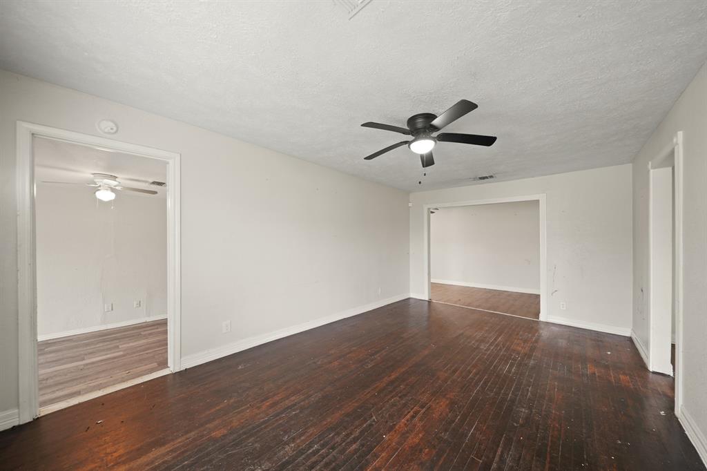 606 W 7th Street, Freeport, Texas image 16