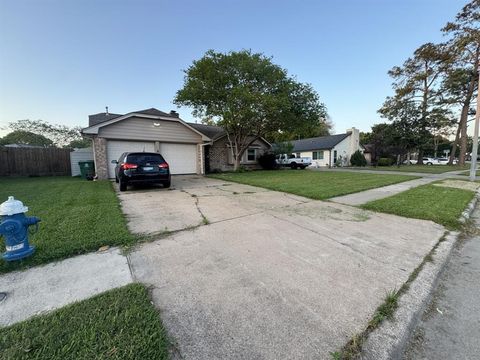 Photo of 6234 Autumn Arbor Drive, Houston, TX 77092 (MLS # 16521506)