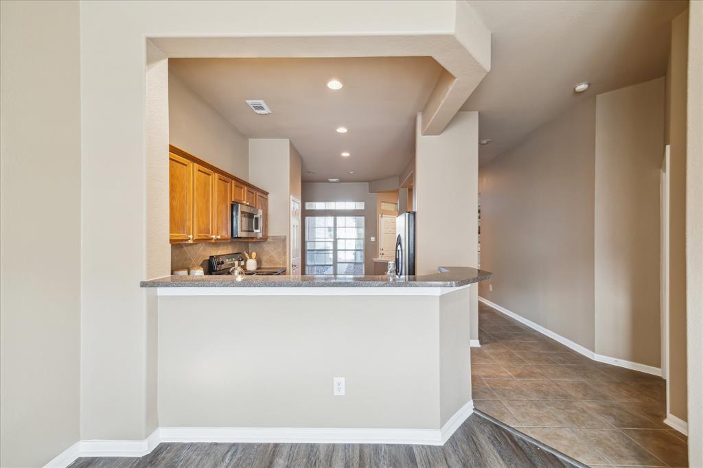 8946 Silent Willow Lane Ln, Sugar Land, Texas image 8