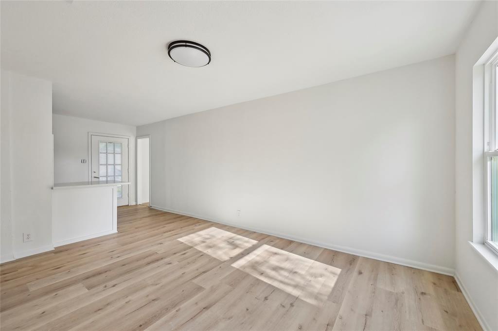 750 Jeny Lane, Beaumont, Texas image 4