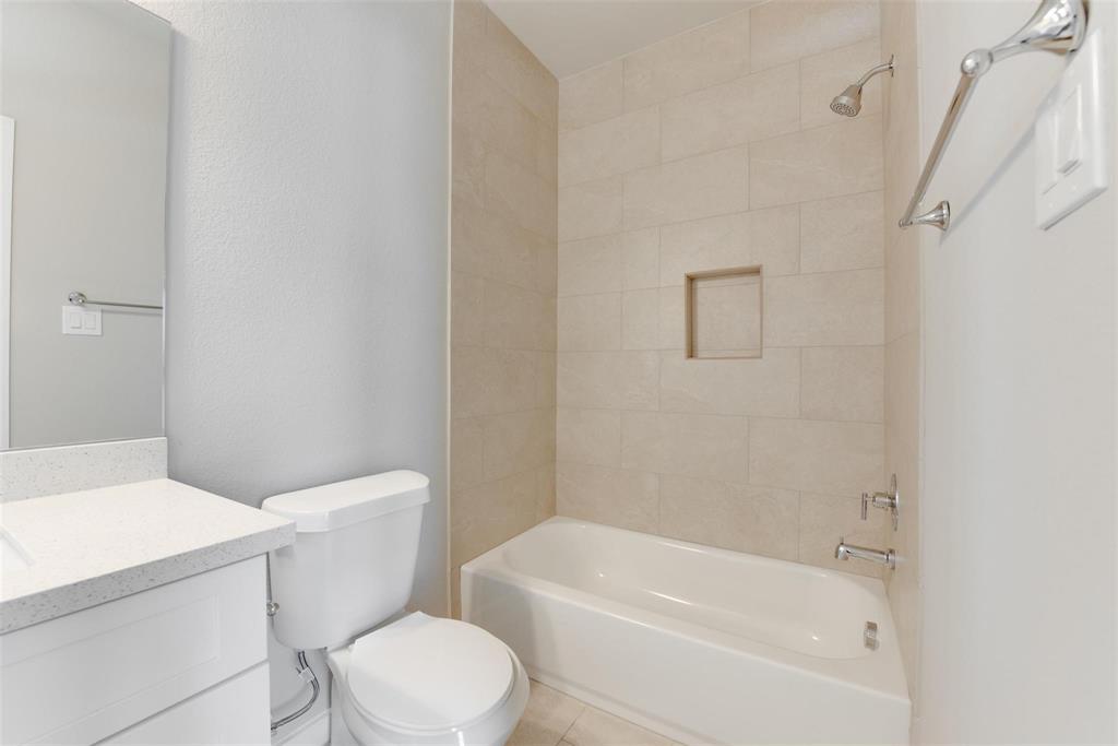 6615 Ezzard Charles Lane, Houston, Texas image 30