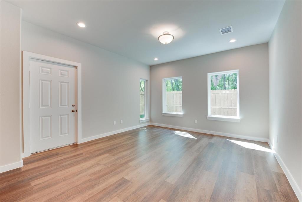6615 Ezzard Charles Lane, Houston, Texas image 16