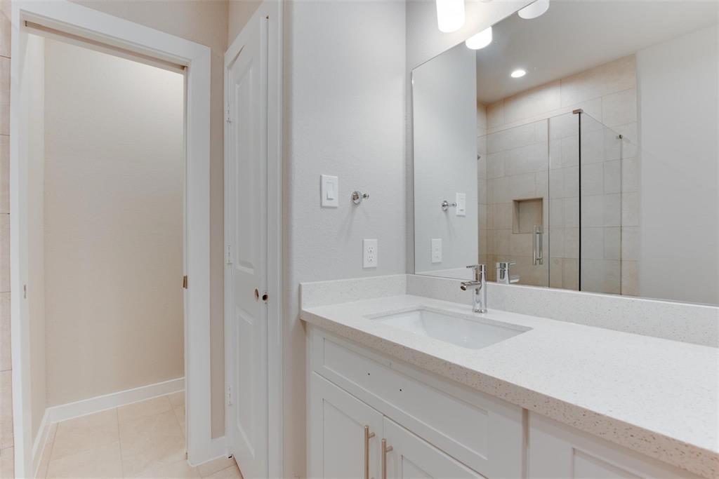 6615 Ezzard Charles Lane, Houston, Texas image 24