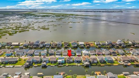 A home in Bayou Vista