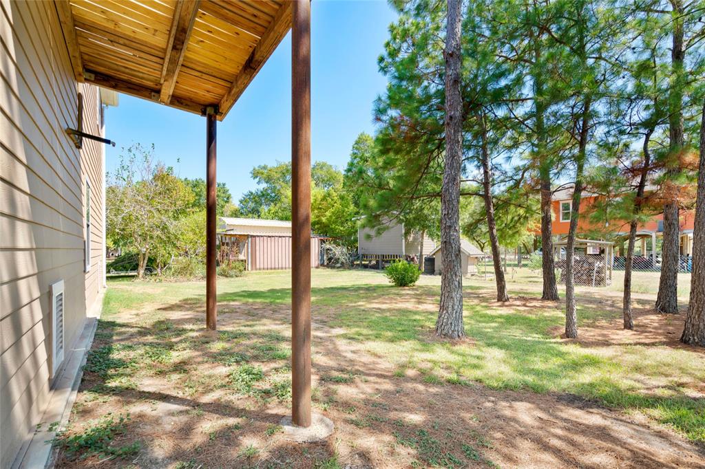 127 Metzwright Drive, Anahuac, Texas image 23