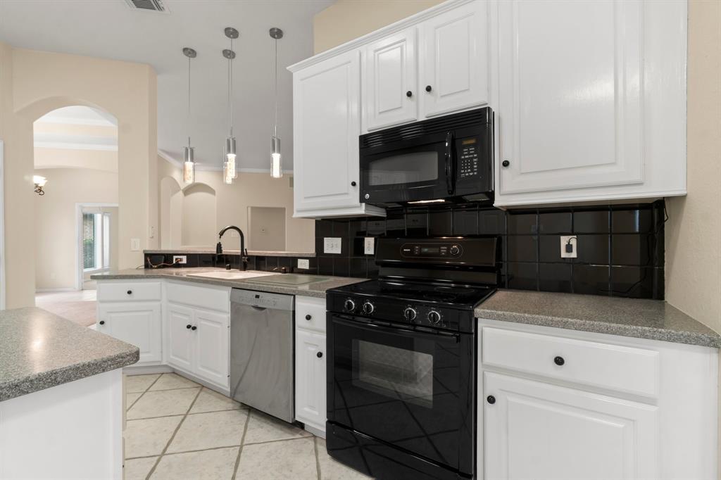 3407 Fitzgerald Drive, Montgomery, Texas image 15