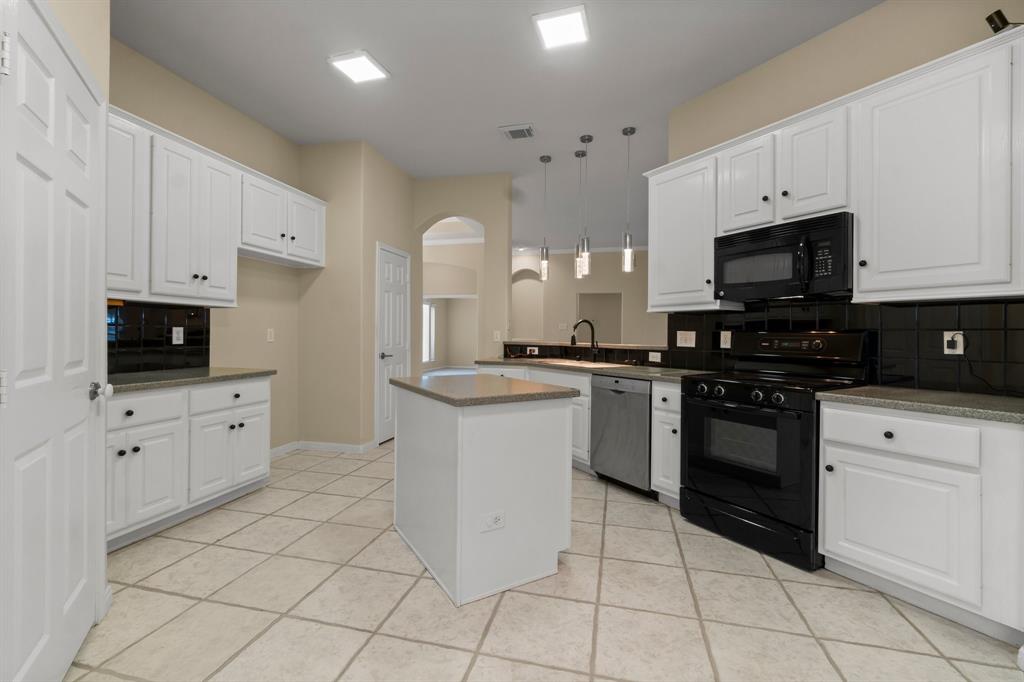 3407 Fitzgerald Drive, Montgomery, Texas image 14