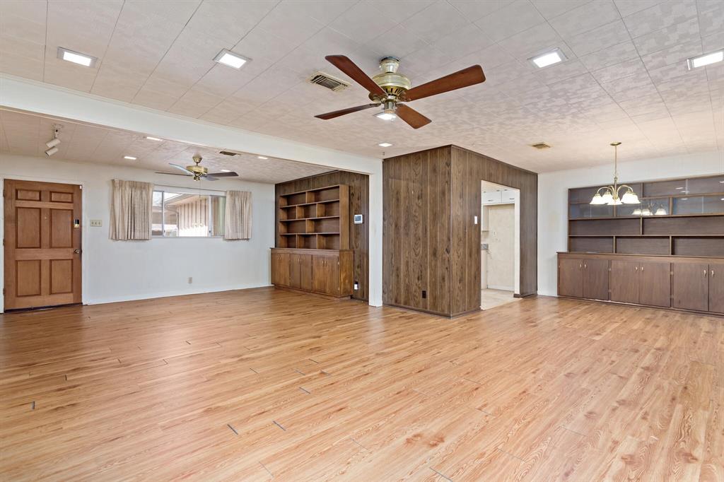 265 Enfield Lane, Beaumont, Texas image 9