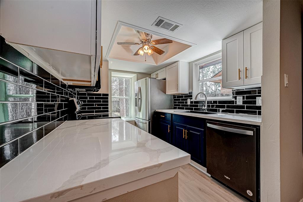3422 Deer Valley Drive, Spring, Texas image 13