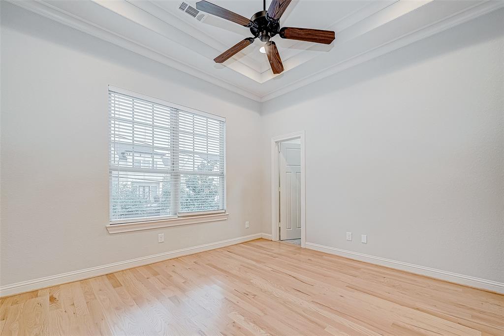 Houston, Texas 77008, United States, 3 Bedrooms Bedrooms, ,3 BathroomsBathrooms,Residential,Pending,14386