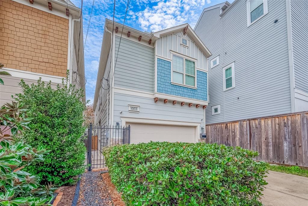 Houston, Texas 77008, United States, 3 Bedrooms Bedrooms, ,3 BathroomsBathrooms,Residential,Pending,14386