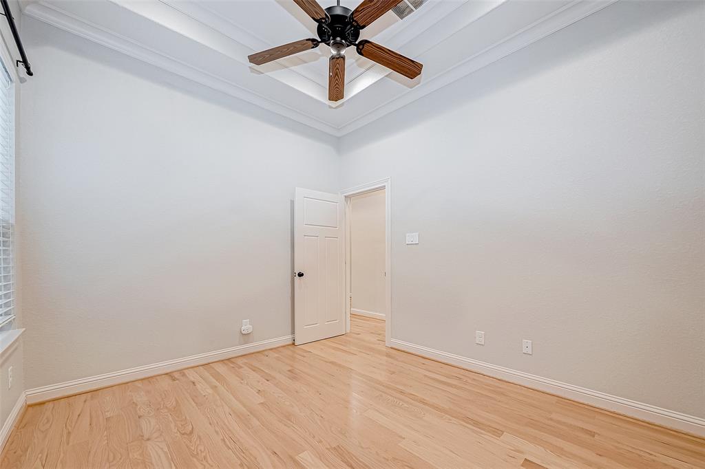 Houston, Texas 77008, United States, 3 Bedrooms Bedrooms, ,3 BathroomsBathrooms,Residential,Pending,14386