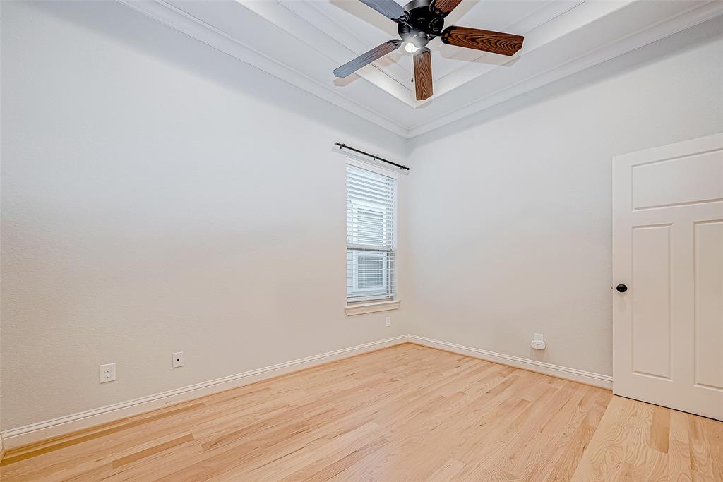 Houston, Texas 77008, United States, 3 Bedrooms Bedrooms, ,3 BathroomsBathrooms,Residential,Pending,14386