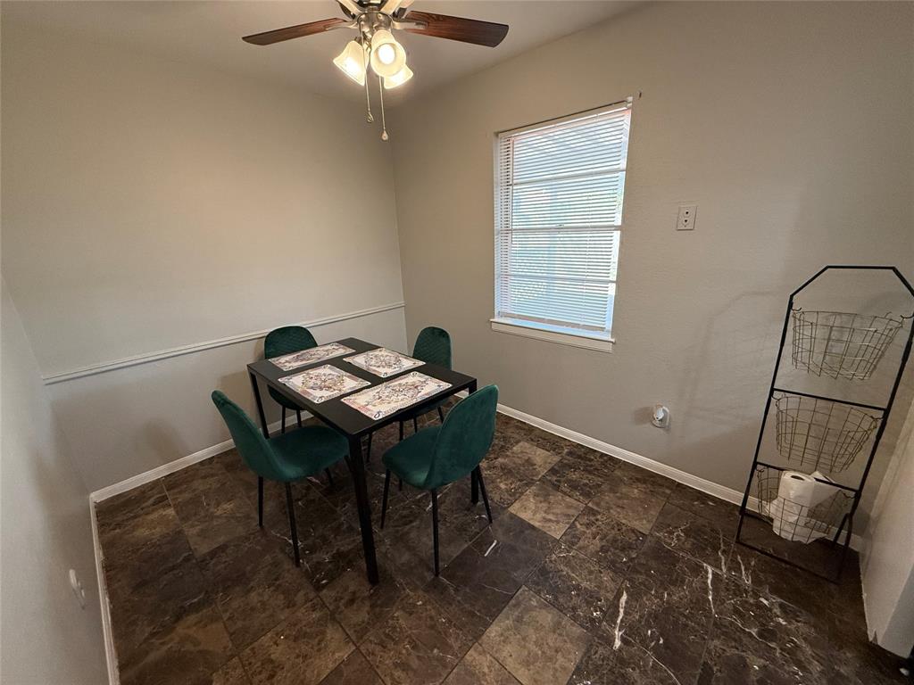 7231 Willowtex Drive, Houston, Texas image 15