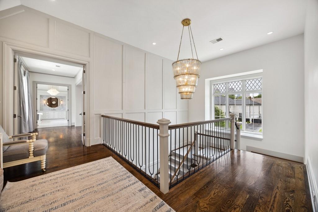 5322 Lynbrook Drive, Houston, Texas image 22