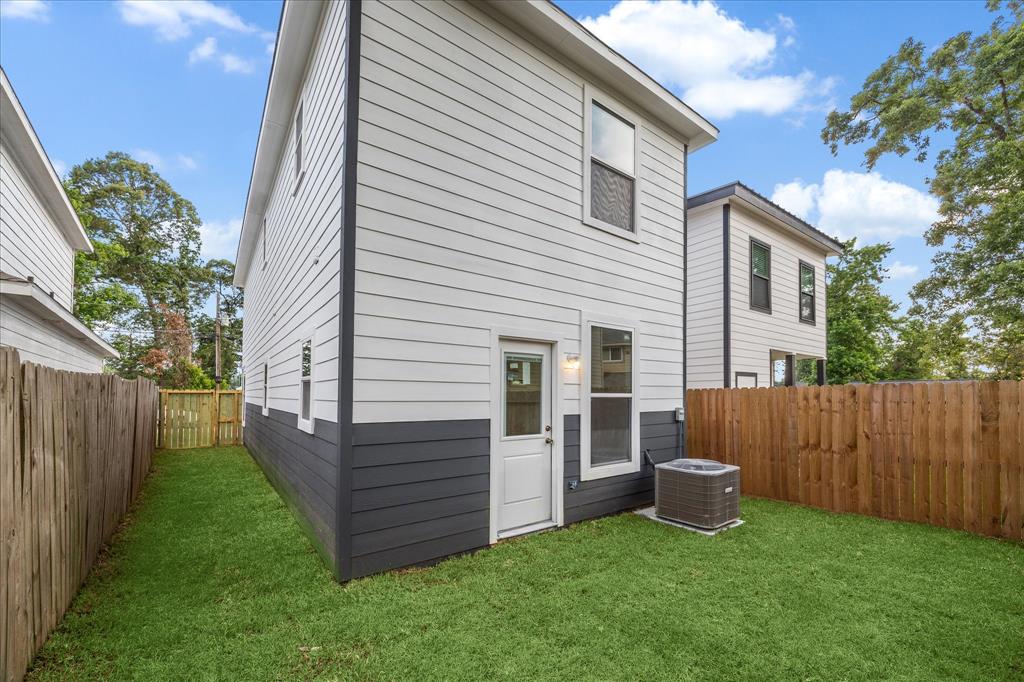 16700 E Ivanhoe, Montgomery, Texas image 10
