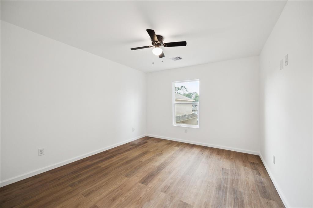 16700 E Ivanhoe, Montgomery, Texas image 7