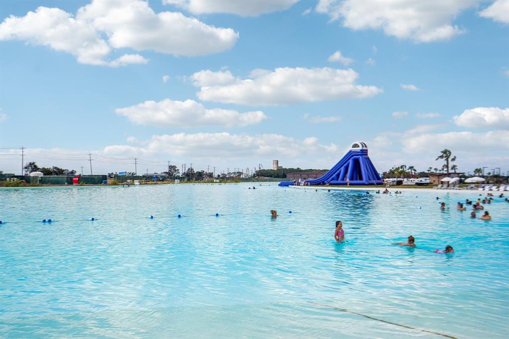 700 Canadian Trail, Dayton, Texas image 38