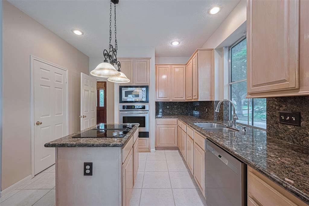 4530 Lakeside Meadow Drive, Missouri City, Texas image 20