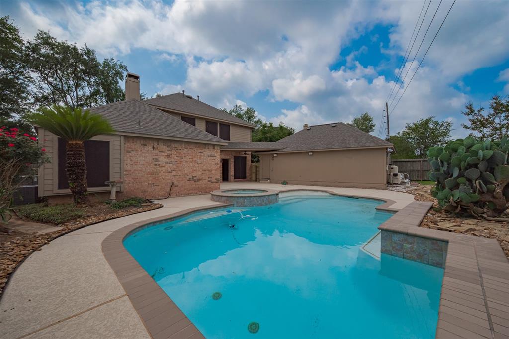 4530 Lakeside Meadow Drive, Missouri City, Texas image 46