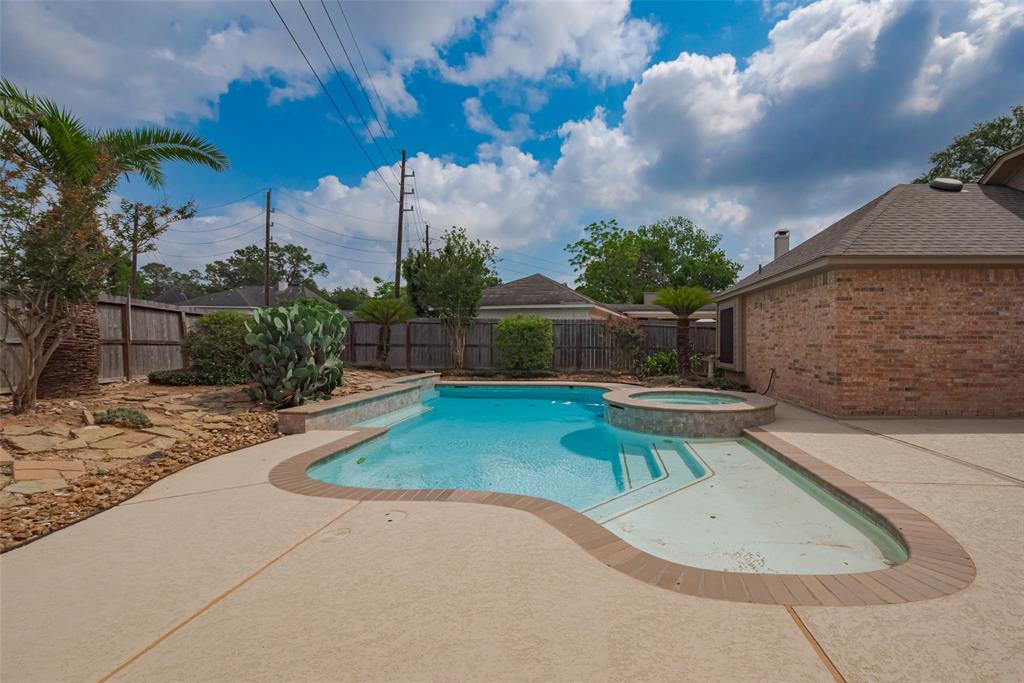 4530 Lakeside Meadow Drive, Missouri City, Texas image 44