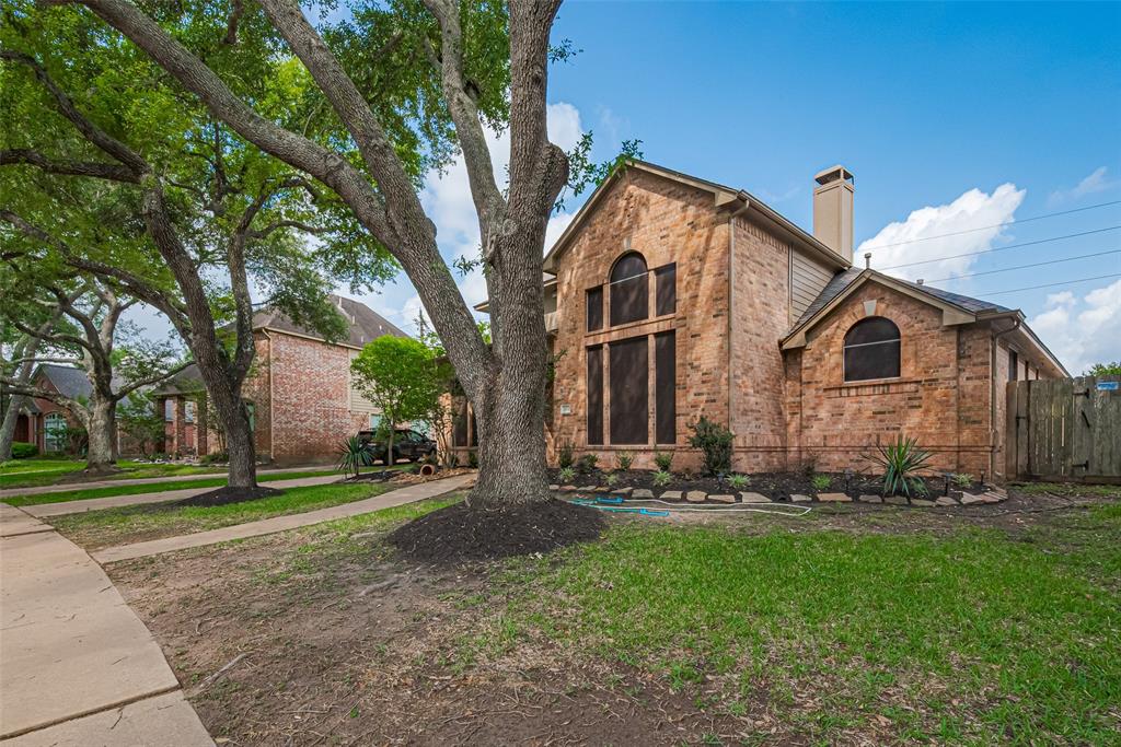 4530 Lakeside Meadow Drive, Missouri City, Texas image 3