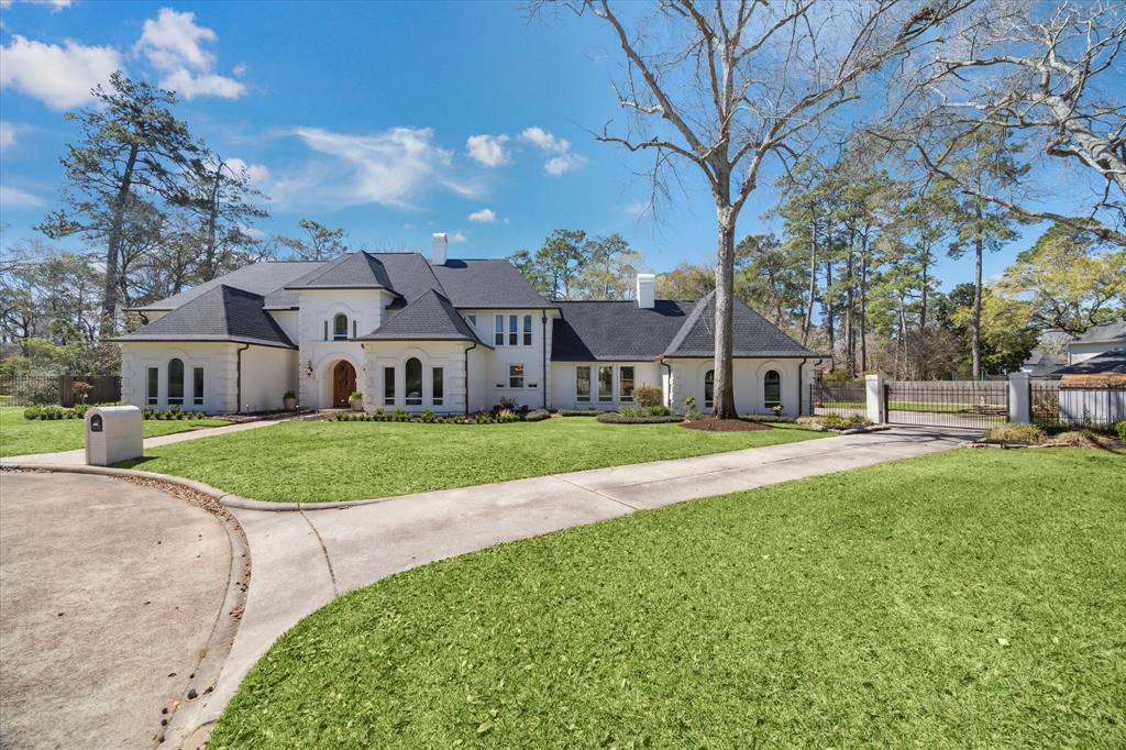 2203 Long Valley Drive, Kingwood, Texas image 1