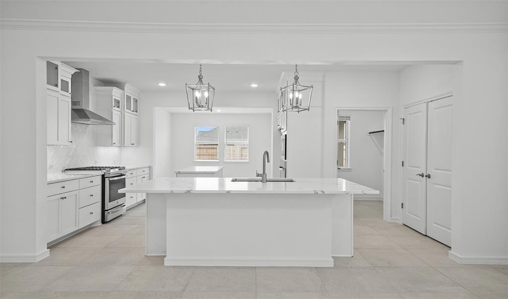304 Boulden Court, Sealy, Texas image 8