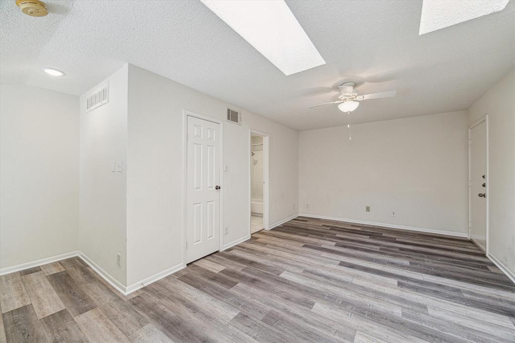 10855 Meadowglen Lane #1030, Houston, Texas image 5
