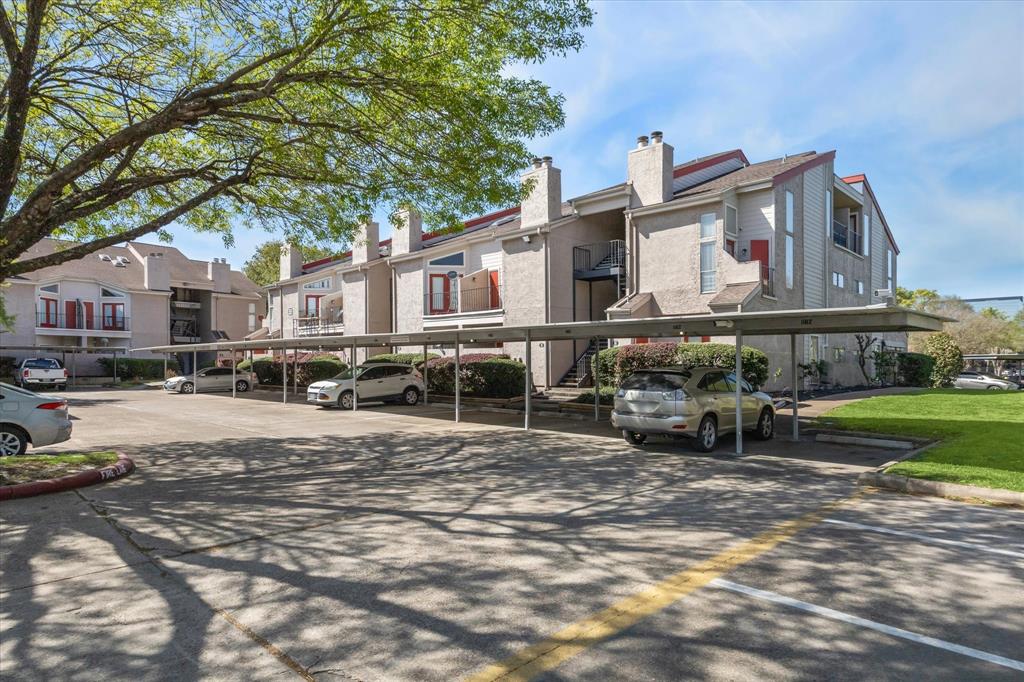 10855 Meadowglen Lane #1030, Houston, Texas image 1