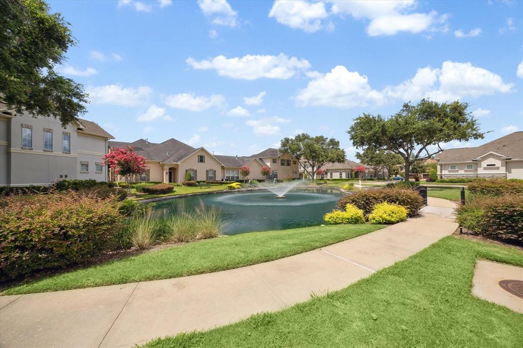 4322 Stonebrook Lane, Sugar Land, Texas image 4