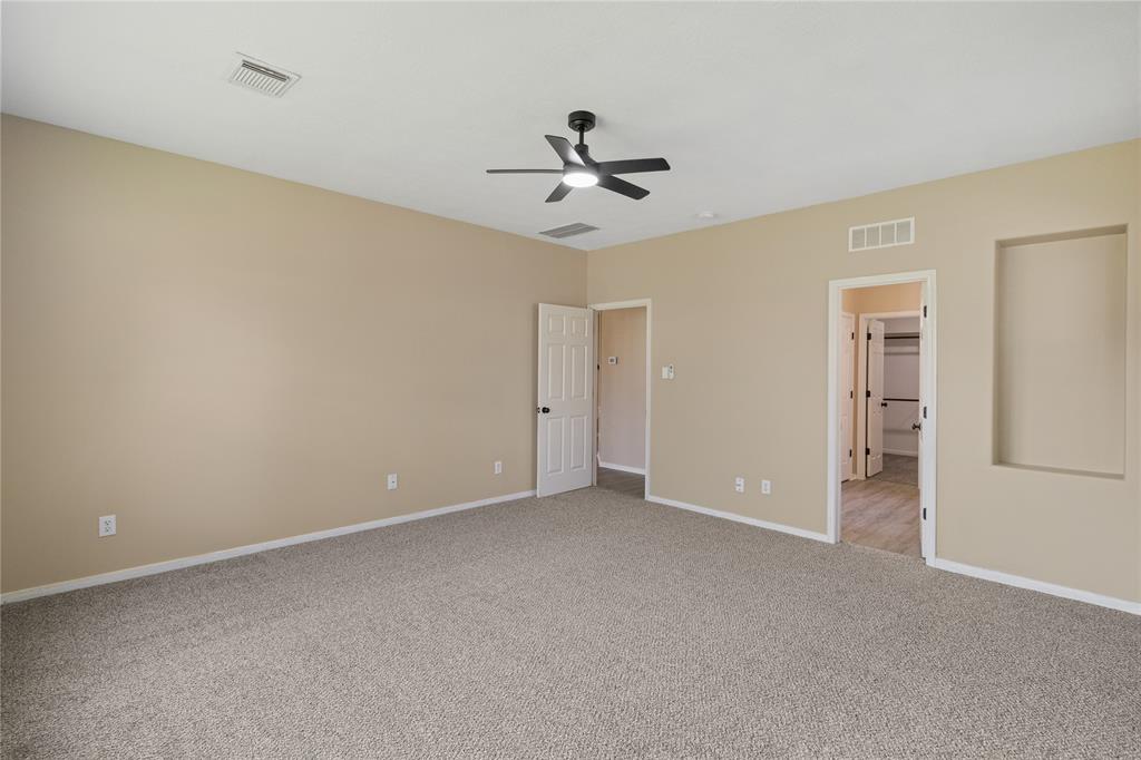 5410 Thyme Lane, Baytown, Texas image 22