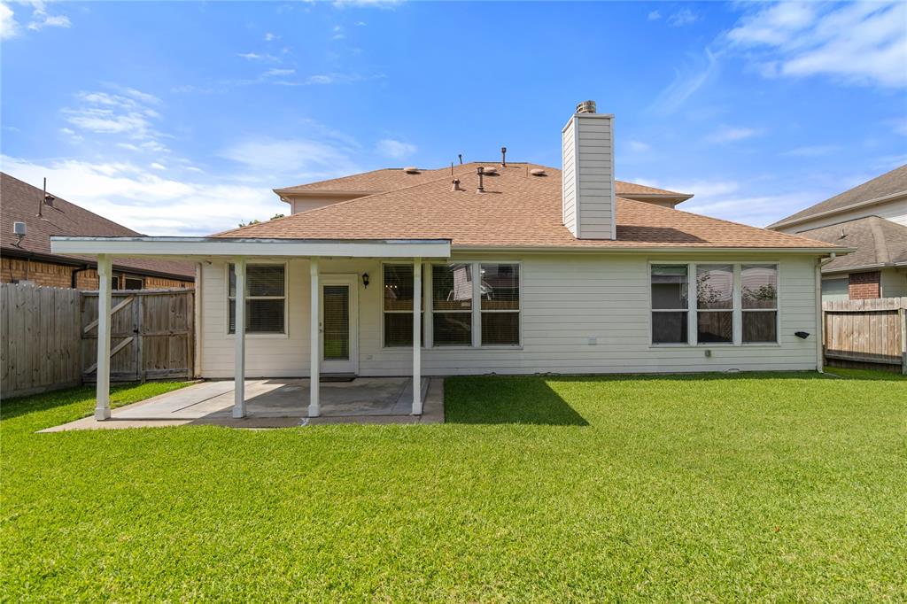 5410 Thyme Lane, Baytown, Texas image 38
