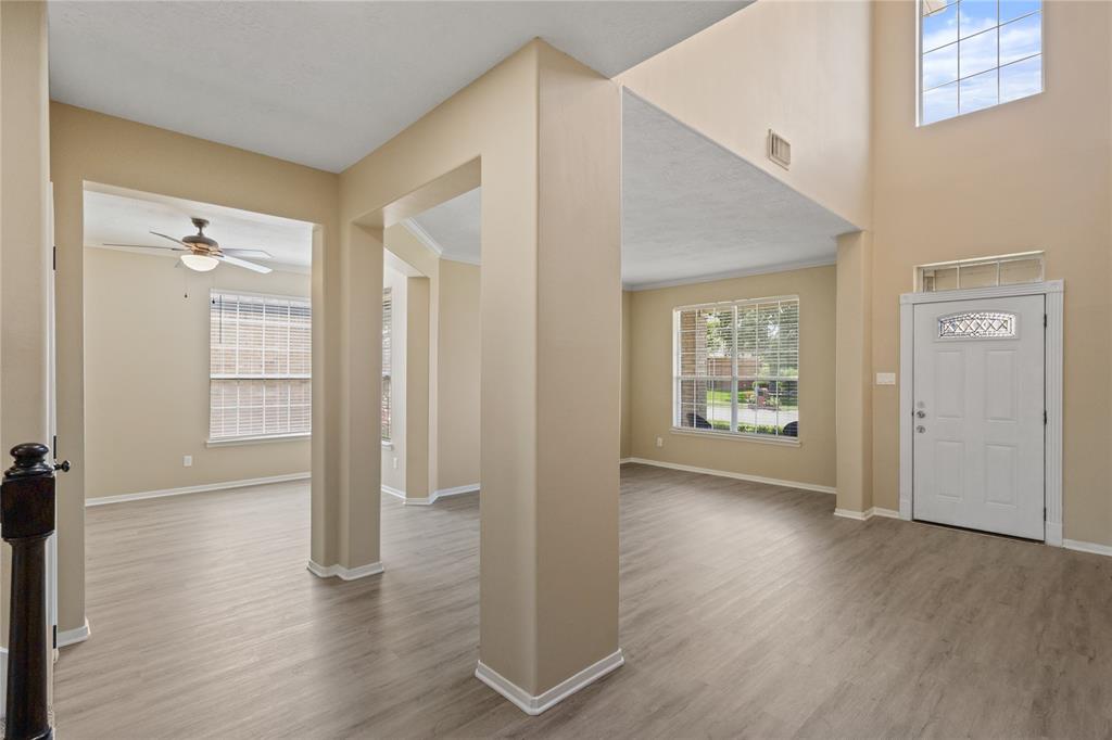 5410 Thyme Lane, Baytown, Texas image 6