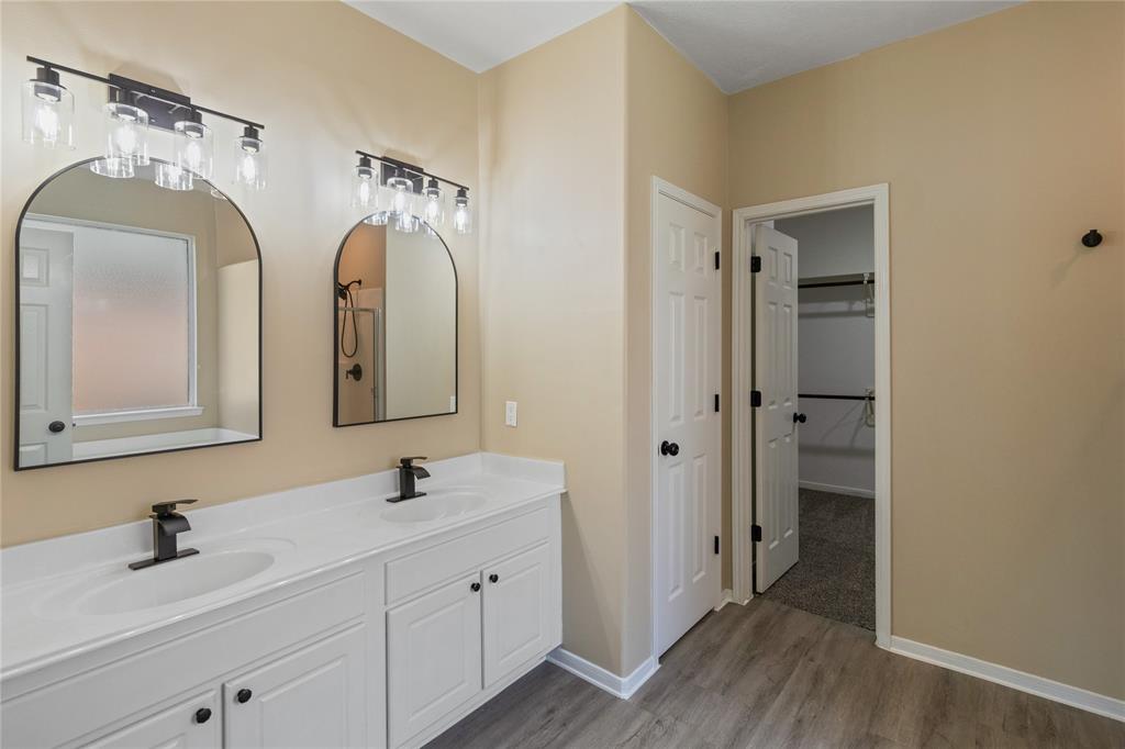 5410 Thyme Lane, Baytown, Texas image 25